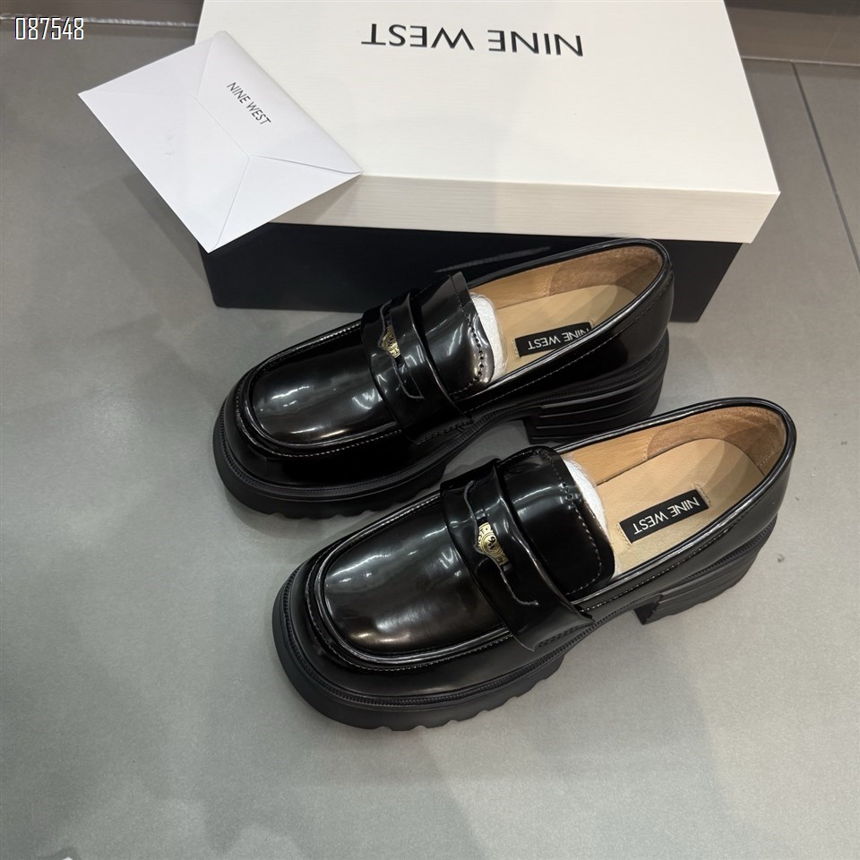 【单双可补货】新款乐福鞋女方圆头深口厚底高跟单鞋SA111