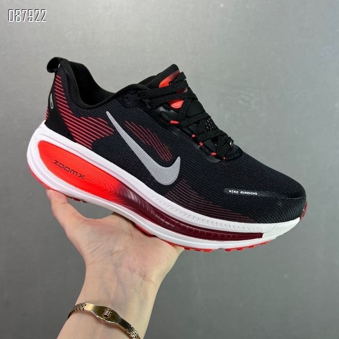 【单双可补货】新款运动鞋Nike VOMERO 18 耐克 SA6803-008