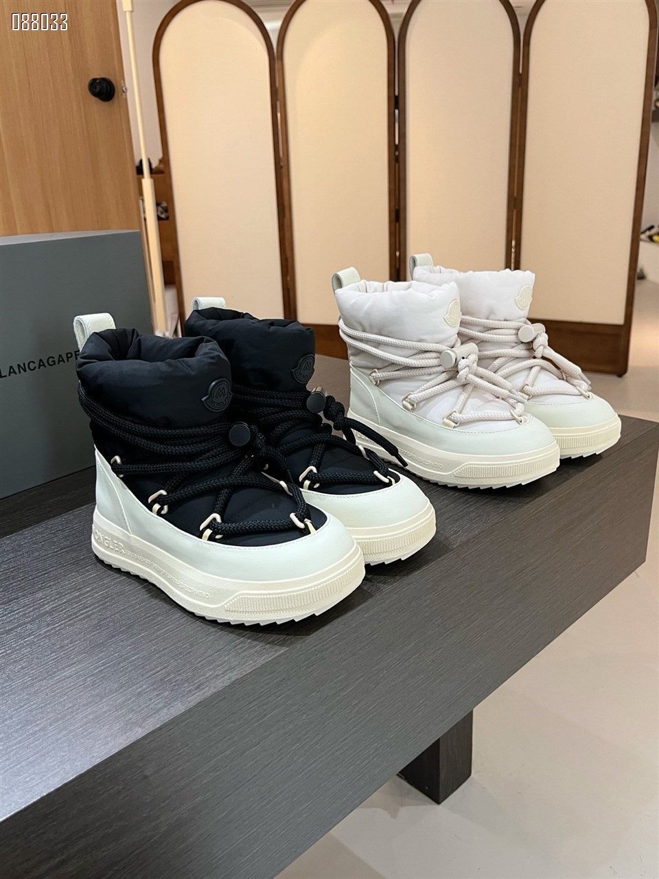 【单双可补货】冬新款松紧绑带羽伞布雪地靴保暖防滑加绒短靴SA92501