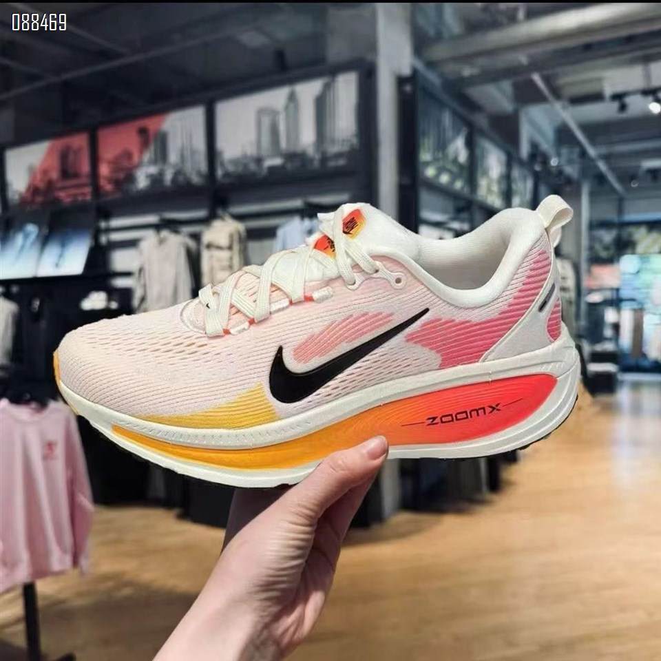 【单双可补货】新款舒适减震防滑 Nike VOMERO 18 IM7349-331