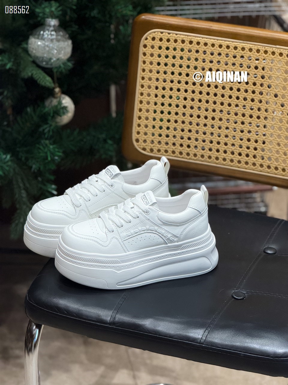 【单双可补货】新款厚底休闲鞋新白尔熊SA9809