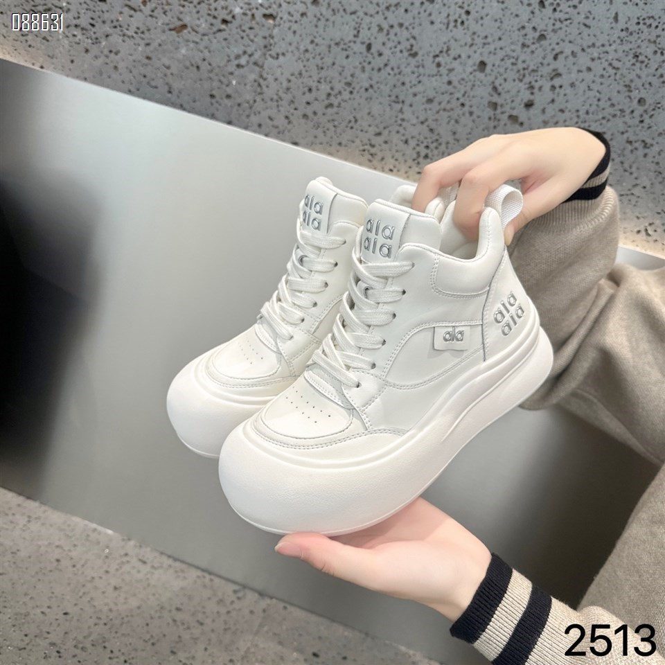 【单双可补货】新款百搭休闲厚底高帮板鞋SA2513