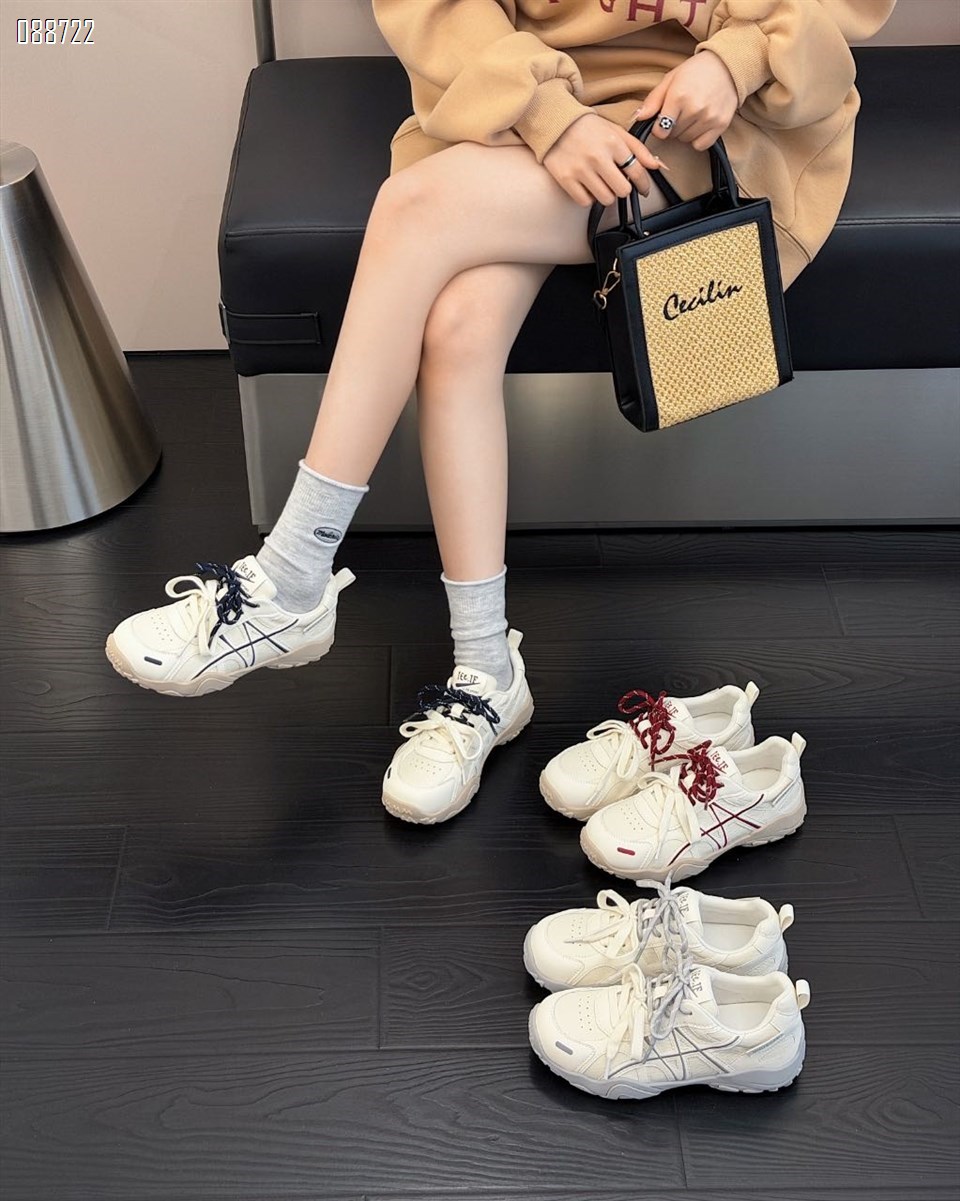 【单双可补货】新款厚底小白鞋小个子运动休闲鞋复古阿甘鞋SA2618