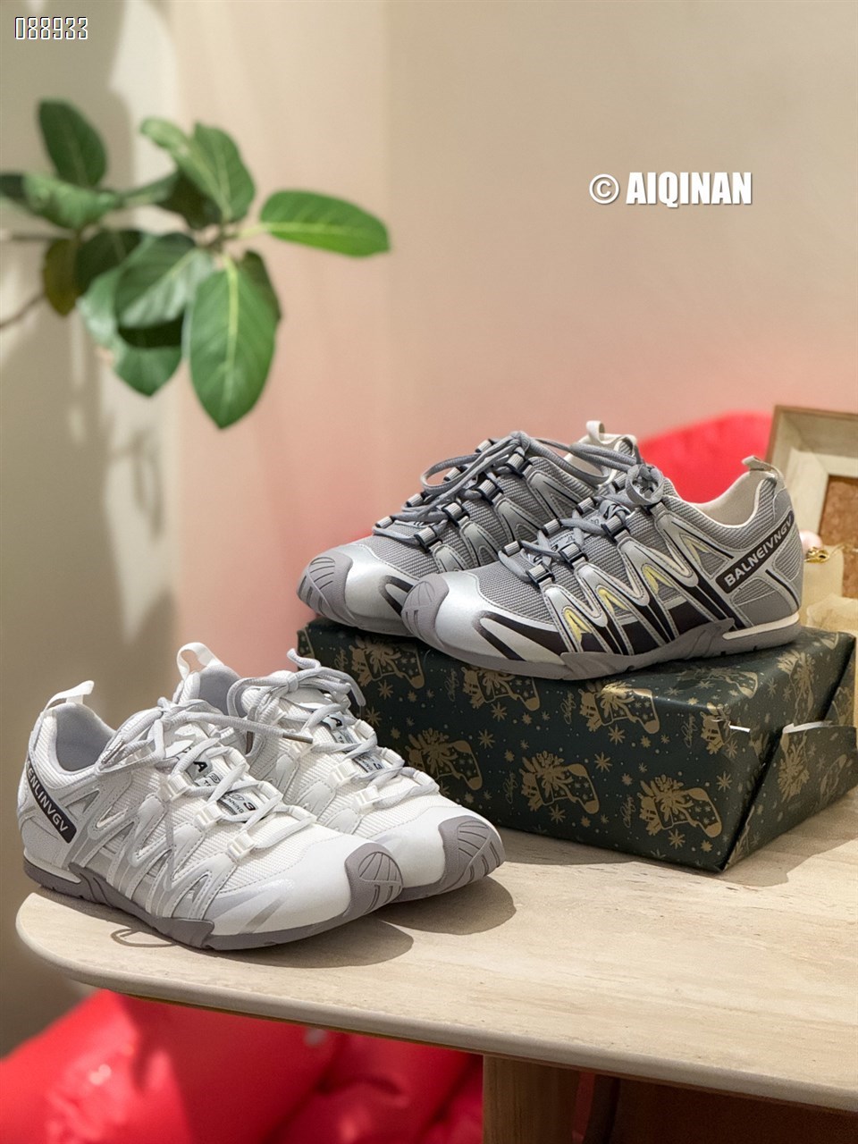 【单双可补货】新款萨洛蒙休闲网鞋SA883-1