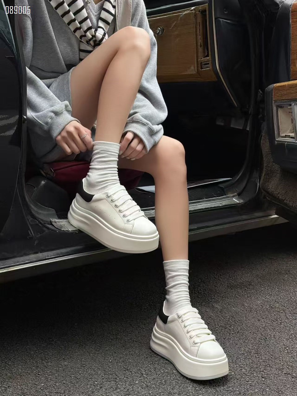 【单双可补货】新款厚底麦昆小白鞋SA8588-10