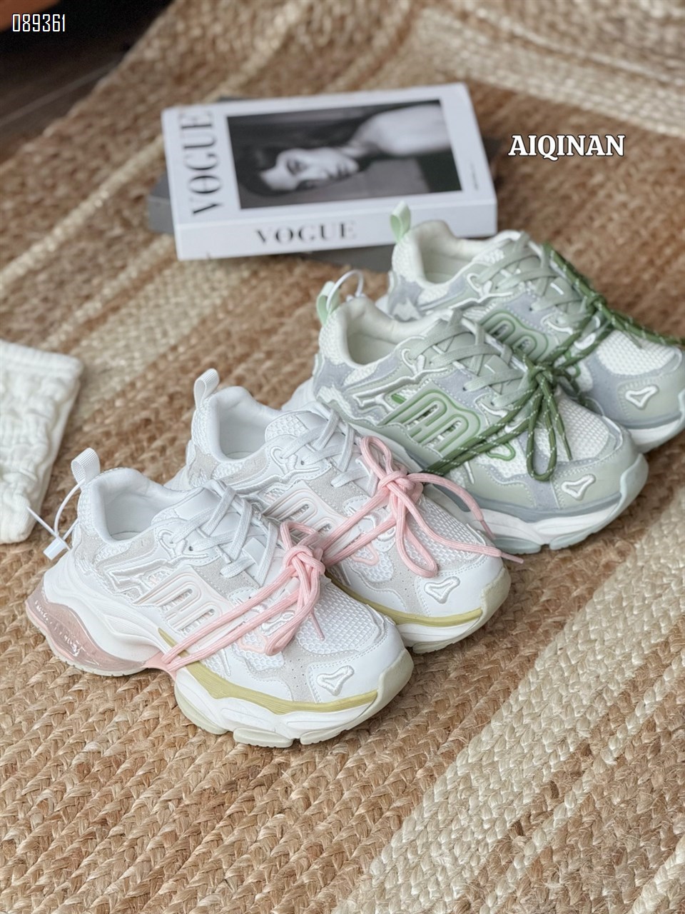 【单双可补货】新款厚底拼接材质休闲鞋樱花奶冻SA8188-1