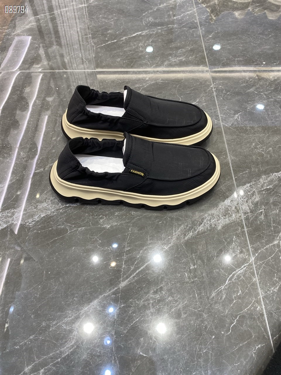 【单双可补货】新款发泡底布面男鞋SA7607
