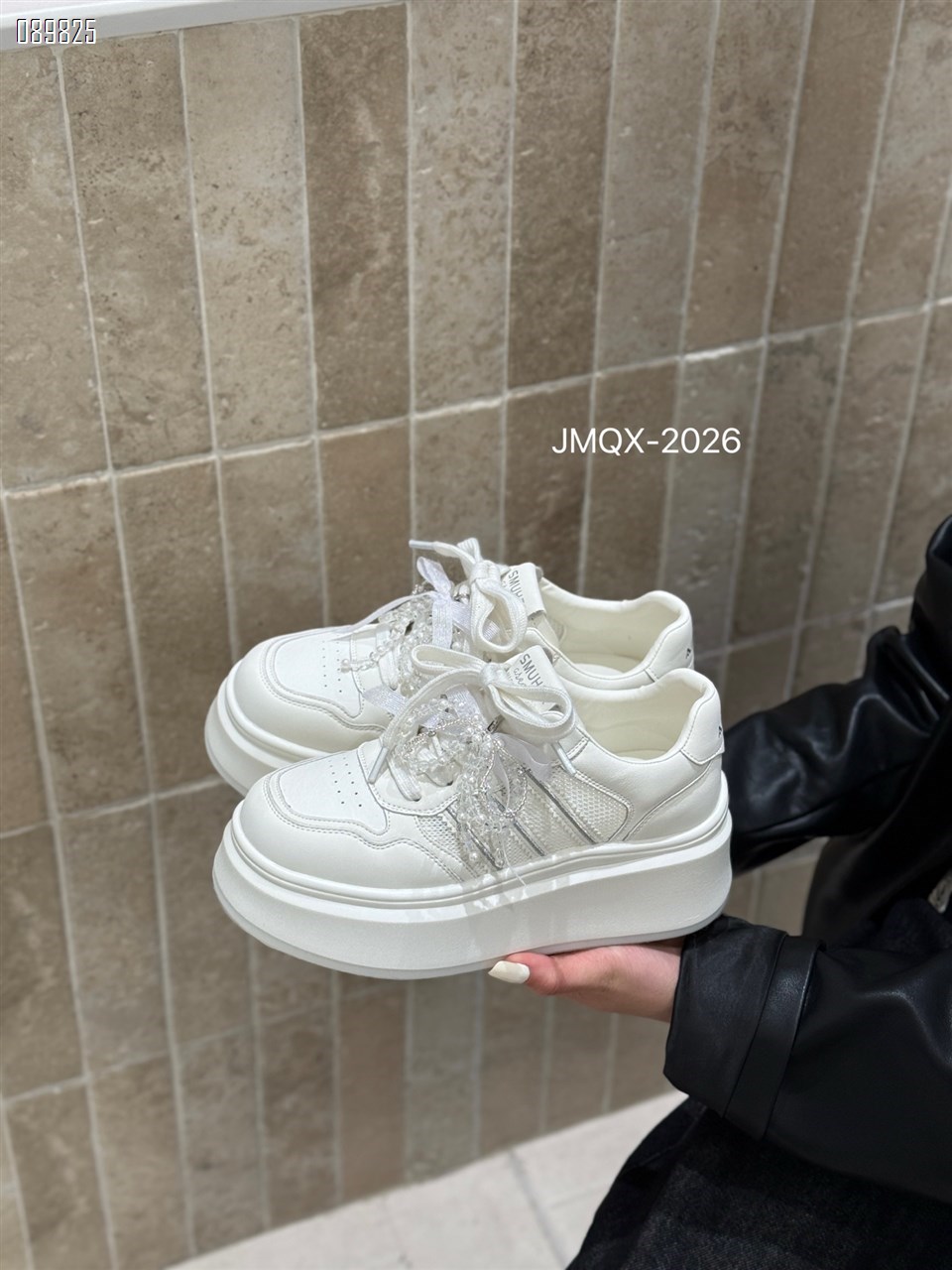 【单双可补货】新示厚底休闲小白鞋SA2650-1