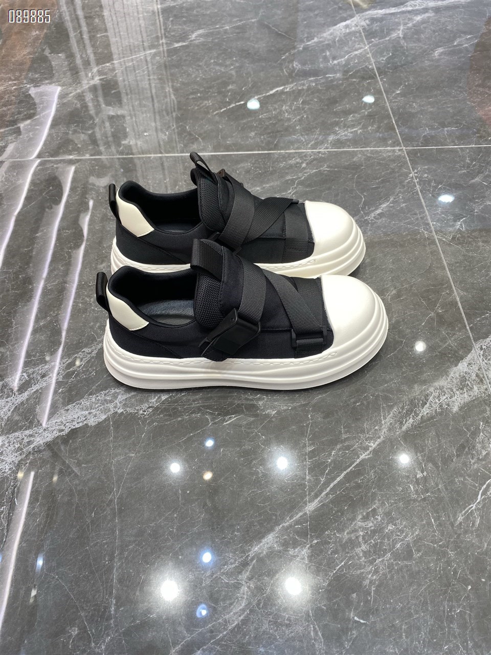 【单双可补货】新款发泡大底布鞋SA7610