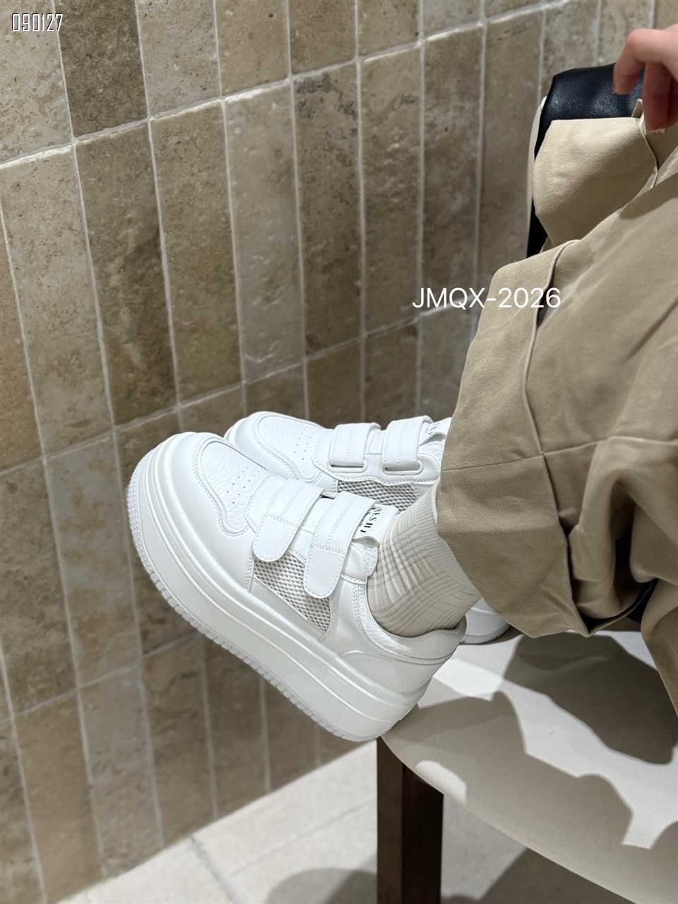 【单双可补货】新款魔术贴欧货厚底网鞋SA907-1