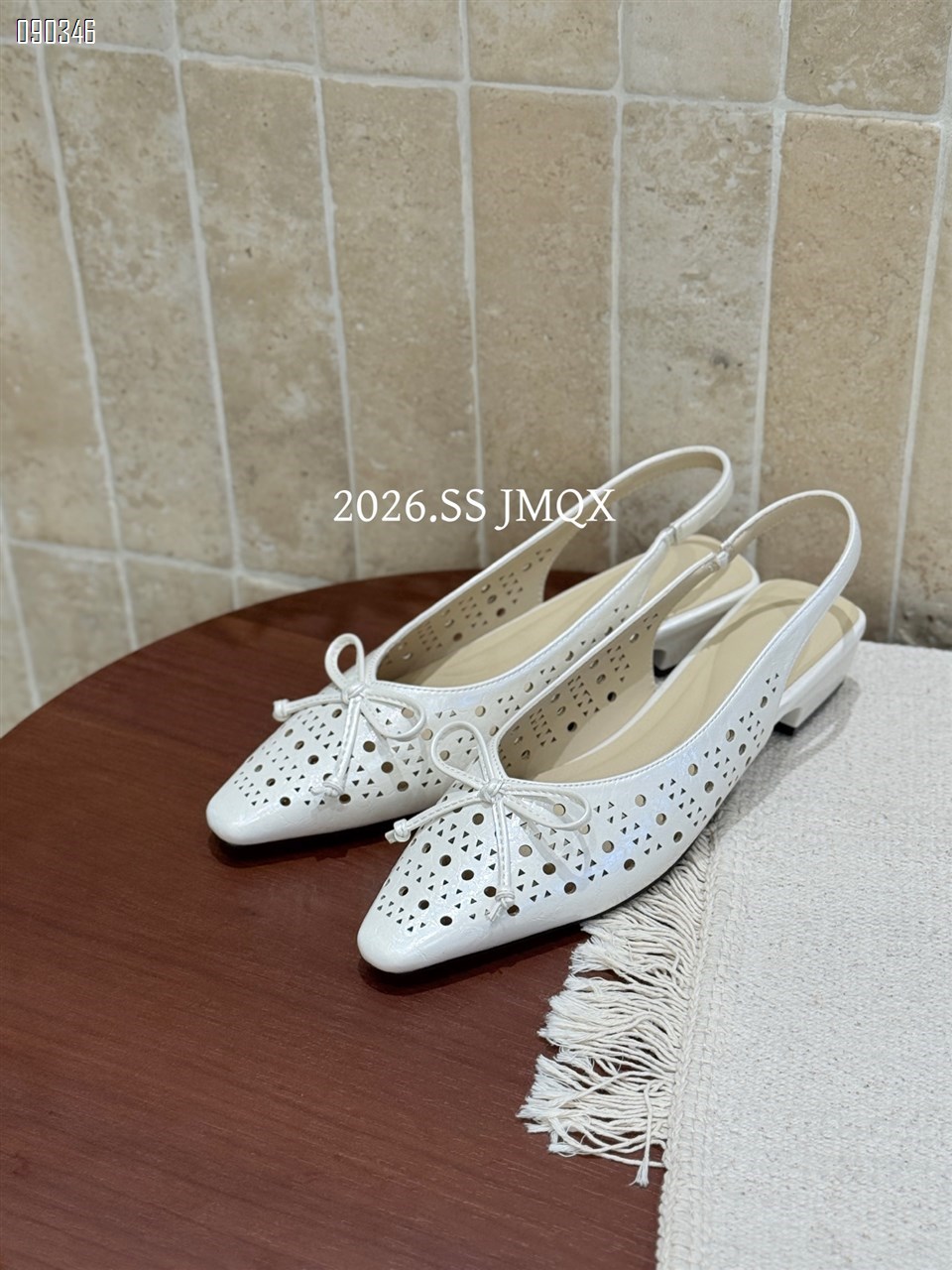 【单双可补货】新款包头后空女凉鞋SA9901-17