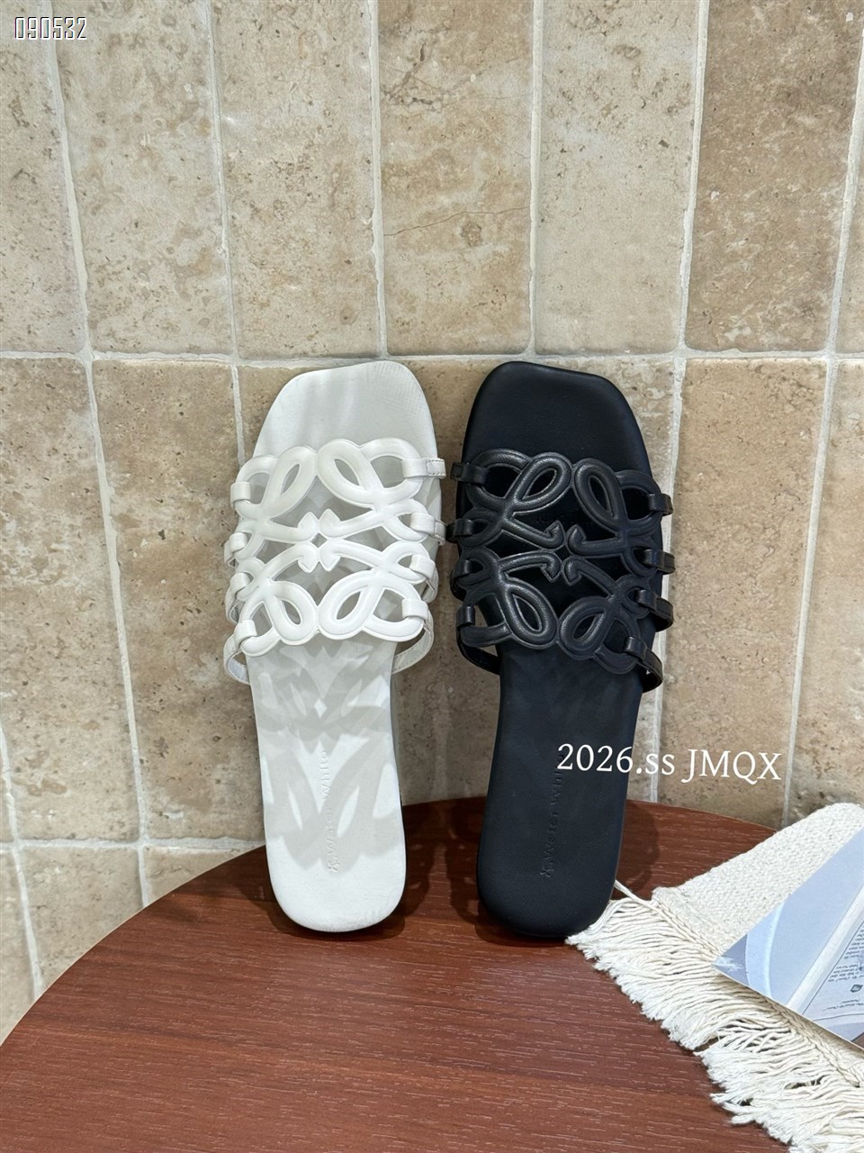 【单双可补货】新款全牛皮拖鞋罗意威SA2026-2