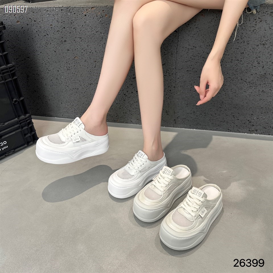 【单双可补货】新款麦昆百搭小白包头厚底拖鞋SA26399