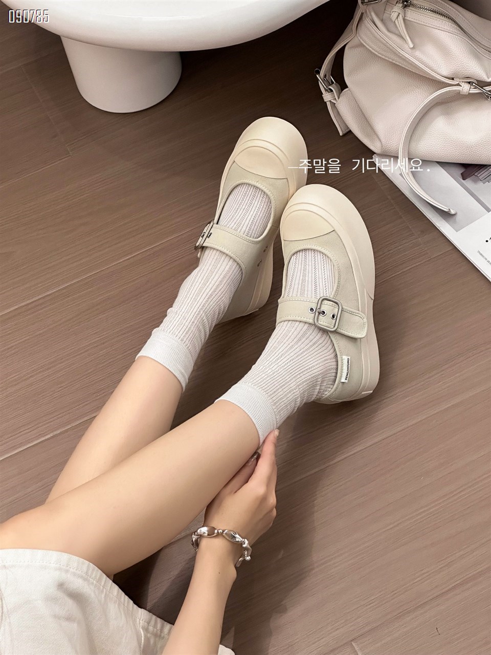 【单双可补货】新款帆布玛丽珍休闲鞋SA9021