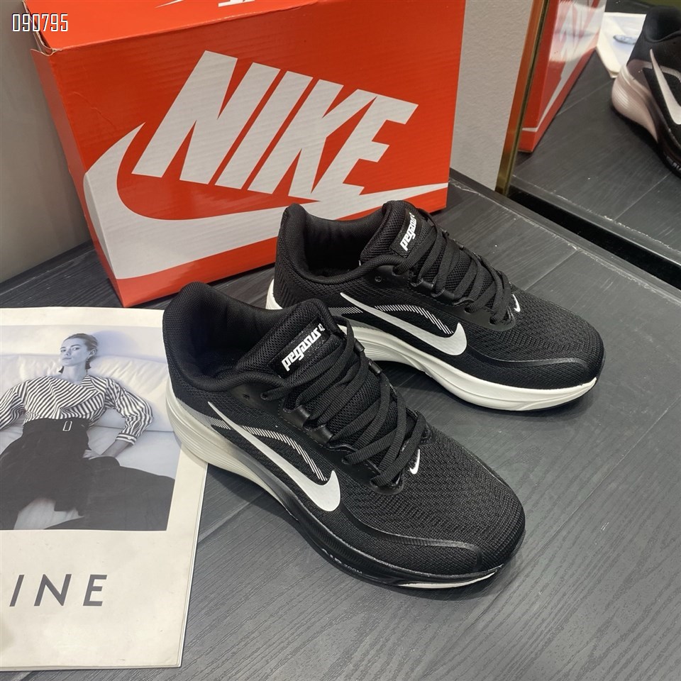 【单双可补货】新款Nike Zoom飞马42代针织休闲运动鞋SA111