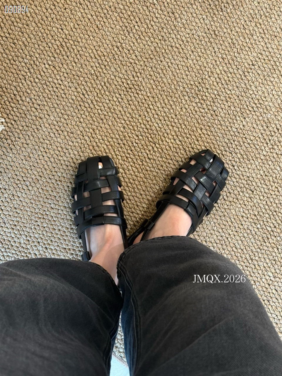 【单双可补货】新款镂空凉鞋SA525