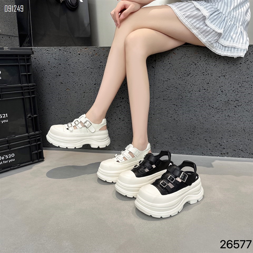 【单双可补货】新款厚底麦昆百搭小白鞋休闲鞋SA26577