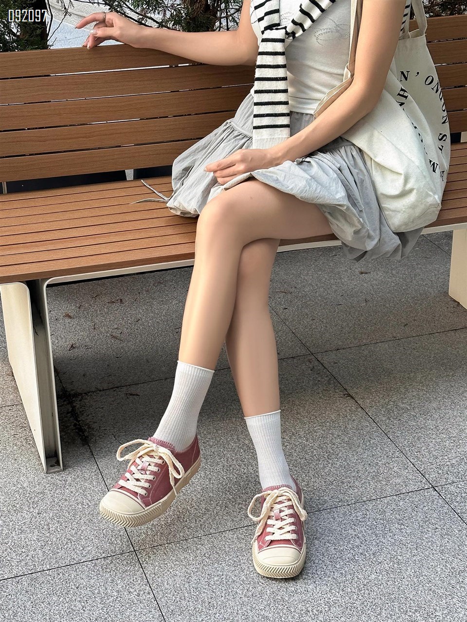 【单双可补货】新款丝绒板鞋圆头系带休闲鞋SA8123