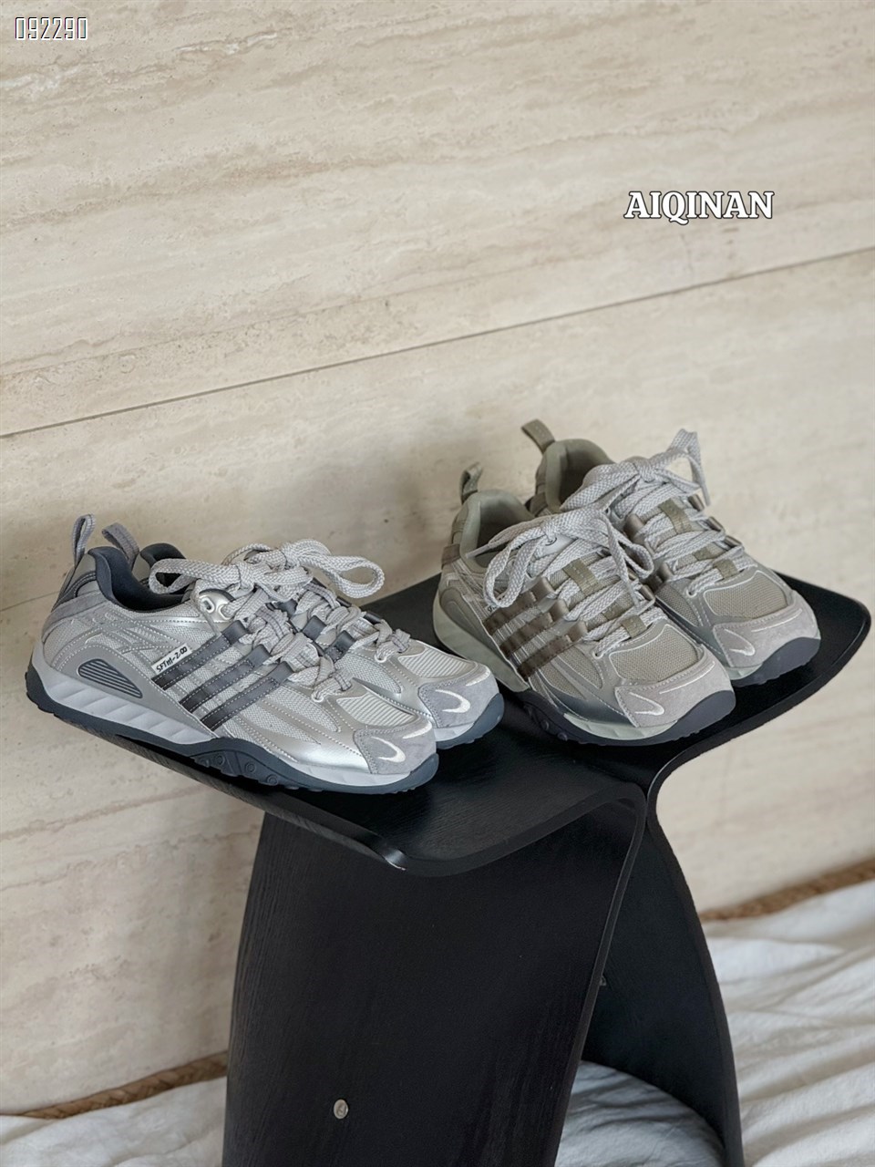 【单双可补货】新款银调复古跑休闲鞋SA3701