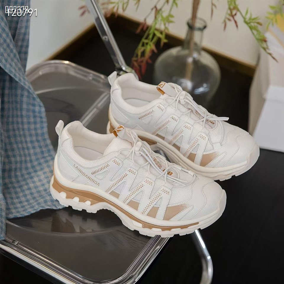 【单双可补货】新款户外防滑登山鞋网面透气轻便休闲运动鞋SA0668