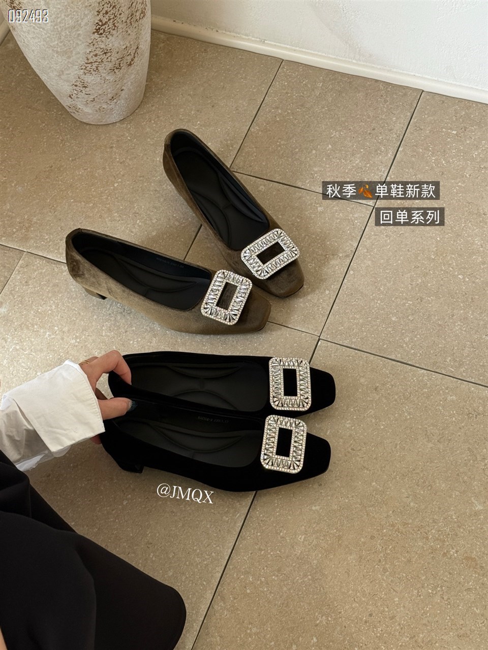 【单双可补货】新款丝绒钻扣单鞋浅口小单鞋SA632106-1
