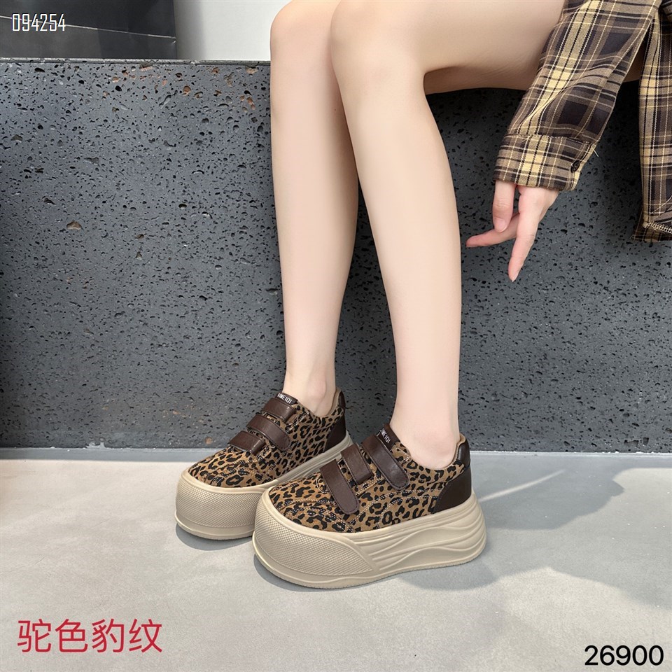 【单双可补货】新款厚底休闲鞋SA26900