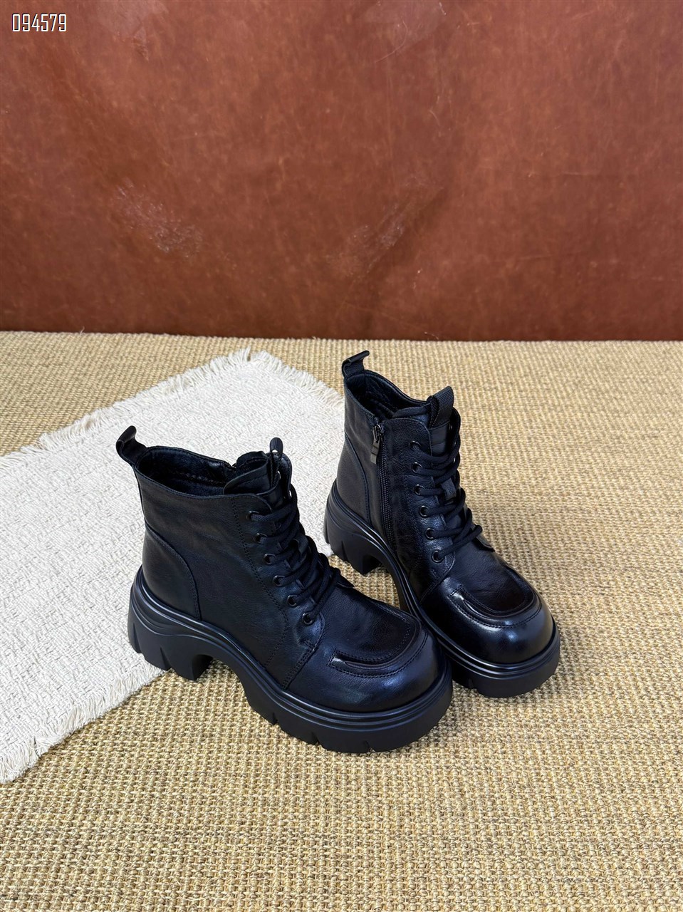 【单双可补货】新款头层牛皮绒里短靴马丁靴26853